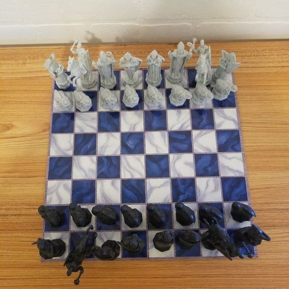 Mattel Harry Potter Wizard Chess Set - Picture 7 of 13